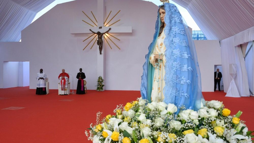 Ve svatyni Mama Muxima, 19. 4. 2026