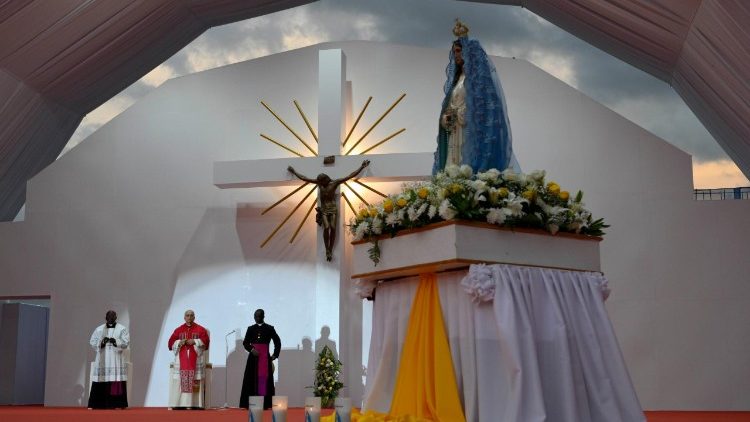 2026.04.19 Viaggio Apostolico in Angola - Preghiera del Santo Rosario