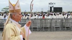 2026.04.19 Viaggio Apostolico in Angola - Santa Messa Nella spianata di Kilamba