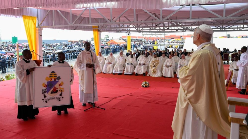 Mše svatá na pláni v Saurimu, 20. 4. 2026