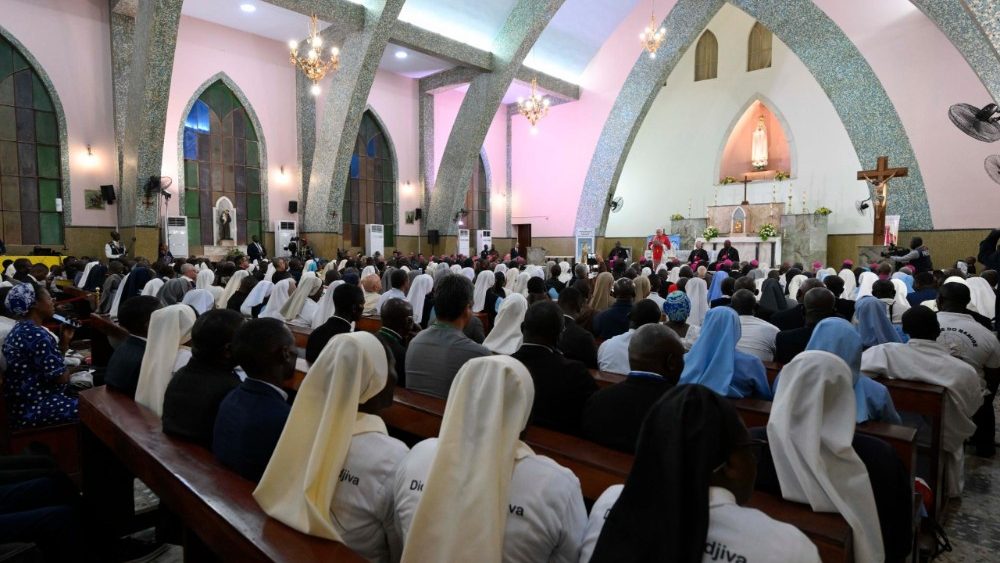 Setkání s biskupy, kněžími, zasvěcenými osobami a pastoračními pracovníky v Luandě, 20. 4. 2026