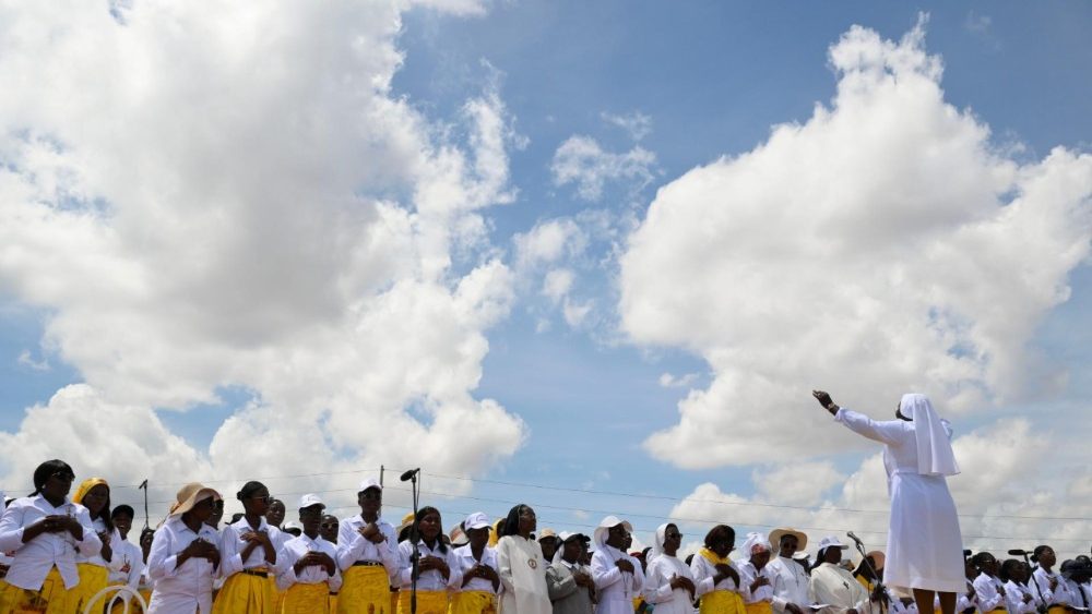 Mše svatá na pláni v Saurimu, 20. 4. 2026
