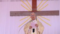 2026.04.20 Viaggio Apostolico in Angola - Santa Messa nella spianata di Saurimo
