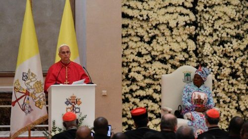 Lev XIV.: Vstř&iacute;c Bož&iacute; obci, městu m&iacute;ru a pokoje