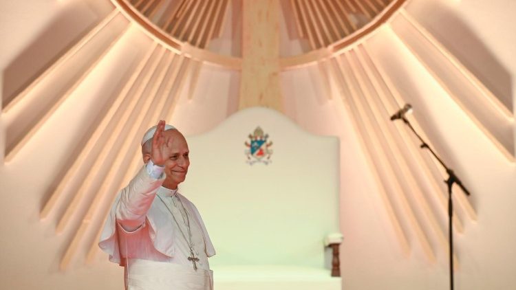 Pozw&oacute;lmy się porwać świadectwu miłości - m&oacute;wił Papież