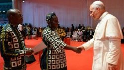 2026.04.22 Viaggio Apostolico in Guinea Equatoriale - Incontro con i giovani e le famiglie