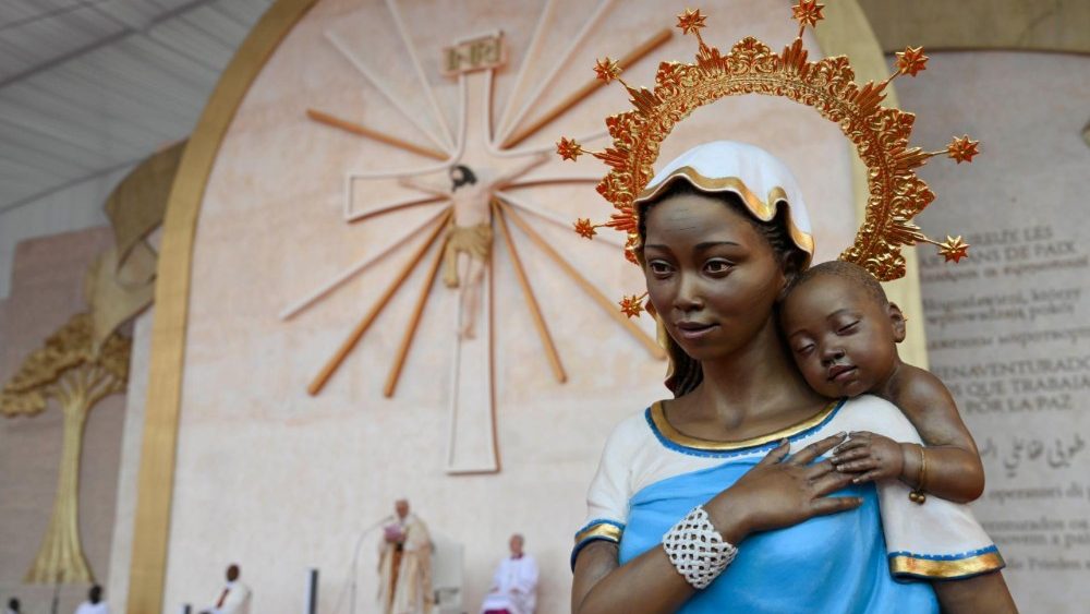 Mše svatá na stadionu v Malabu, 23. 4. 2026