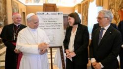 Błogosławieństwo kamienia węgielnego „Centro Cuore – Papa Francesco” 