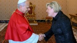 Le Pape Léon XIV a reçu en audience la présidente de la République d'Islande, Halla Tómasdóttir, ce lundi 4 mai 2026.