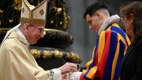 Parolin an die Schweizergarde: Ein Leben aus Demut und Dienst