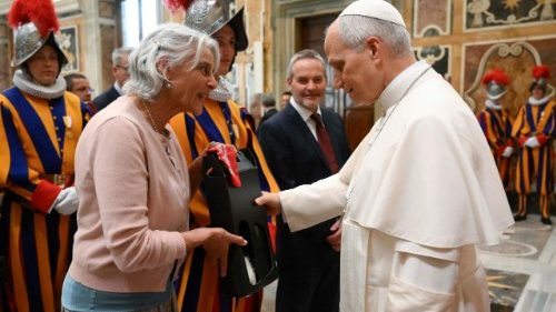 Papst Leo XIV. w&uuml;rdigt Dienst und Disziplin der Schweizergarde