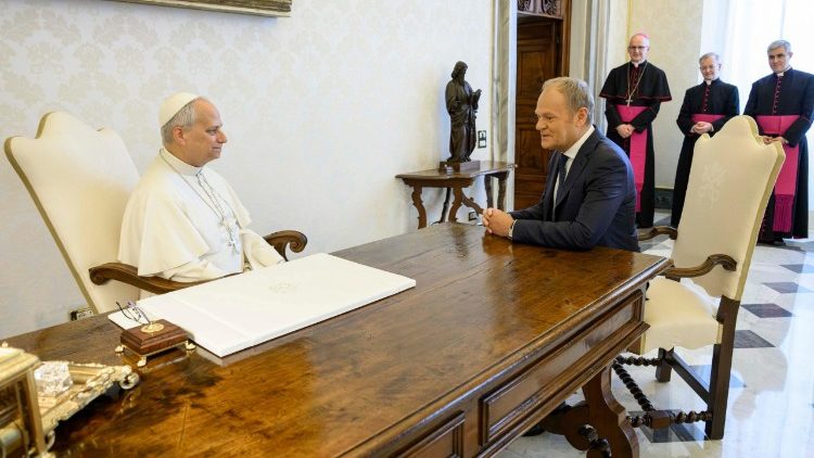 A audi&ecirc;ncia do Papa com o primeiro-ministro no Vaticano