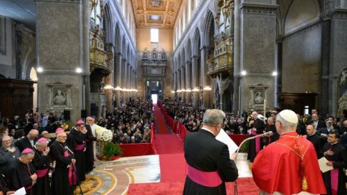 El Papa: Sean para esta Iglesia y ciudad, testigos de Cristo y sembradores del futuro