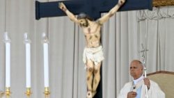 Célébration de la messe par Léon XIV au sanctuaire marial de Pompéi, le 8 mai 2026. 