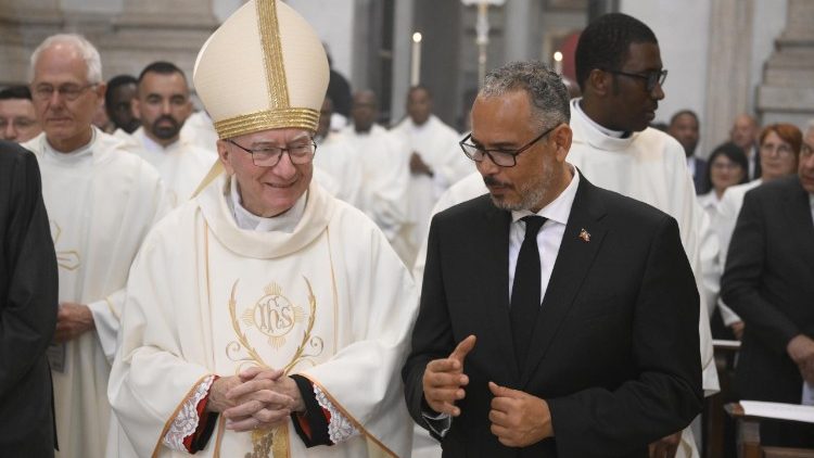 Kard. Parolin z premierem Haiti