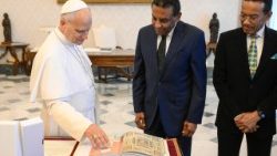 El Papa León XIV y el Primer Ministro de la República de Sudán