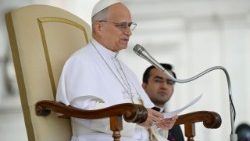 Papież: Maryja jest dla nas wzorem, pokazuje, kim mamy się stać