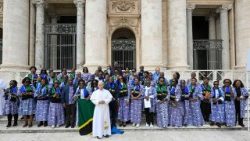 Baba Mtakatifu Leo XIV, Jumatano tarehe 13 Mei 2026 amekutana na kusalimiana na Wanawake Wakatoliki kutoka Tanzania waliohudhuria Katekesi yake.