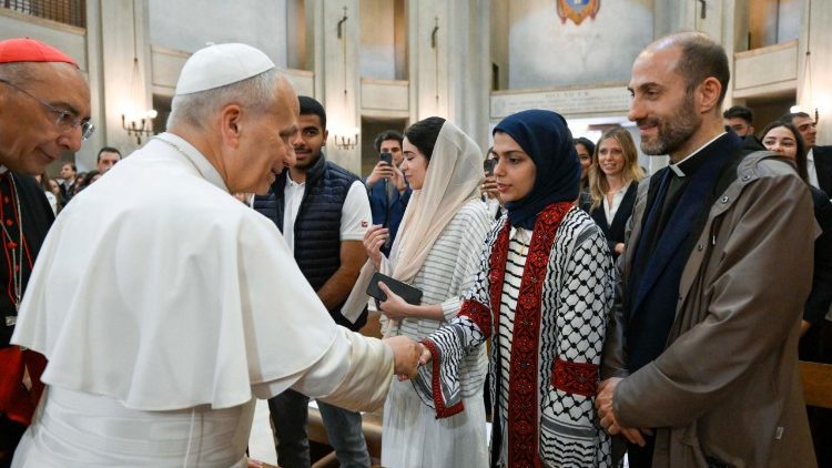 Il Papa saluta gli studenti di Gaza