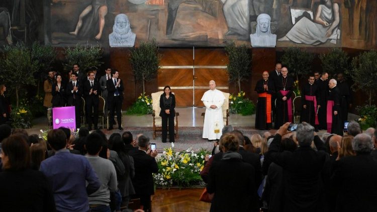 Le&oacute;n XIV en la visita pastoral a la Universidad La Sapienza de Roma, jueves 14 de mayo de 2026