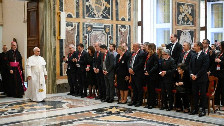 Leó pápa az EBESZ drog és bűnszervezetek elleni konferenciájának résztvevőivel