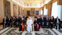 Le Pape et la délégation de la "Catholic Extension Society".