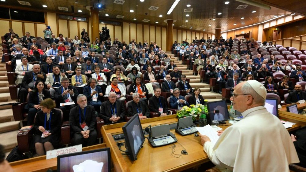 2026.05.21 Partecipanti all'Incontro con i Moderatori delle Associazione di Fedeli, dei Movimenti Ecclesiali e delle Nuove Comunita'