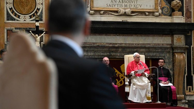 Papa se obraća novim veleposlanicima pri Svetoj Stolici