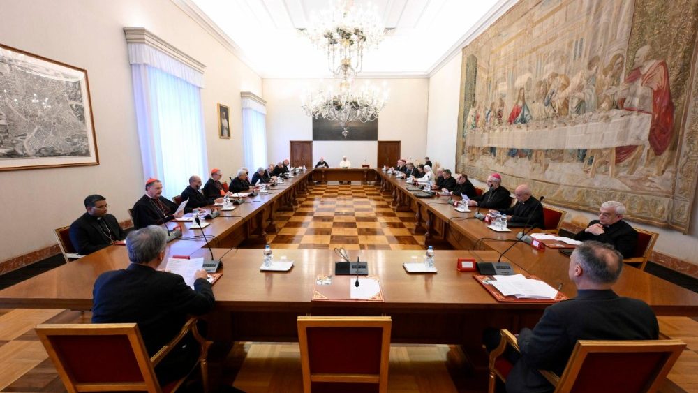 Leon al XIV-lea și participanții la reuniunea prefecților de departamente ale Curiei romane.