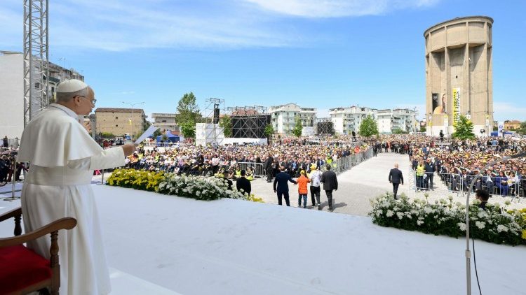 Pope Leo XIV makes pastoral visit to Acerra