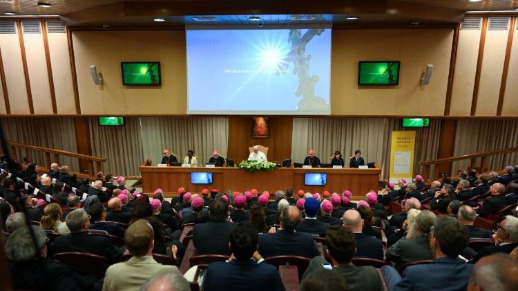 Presentación de la Carta Encíclica "Magnifica Humanitas"
