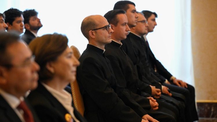Papież m&oacute;wił, że do ewangelizowania potrzebni są świadkowie życia chrześcijańskiego