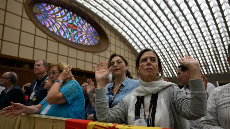 La bandiera della Spagna in Aula Paolo VI
