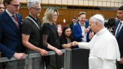 Papst Leo XIV. empfing diesen Freitag Mitglieder katholischer Studentenverbindungen aus Deutschland im Vatikan