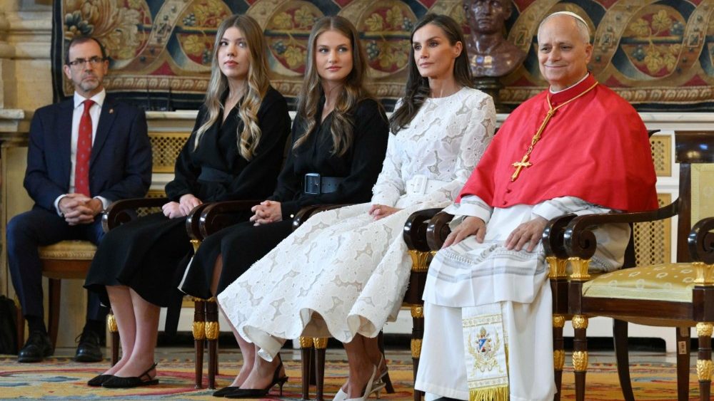 2026.06.06 Viaggio Apostolico in Spagna - Incontro con le Autoritaâ  , la Societaâ   Civile e il Corpo Diplomatico