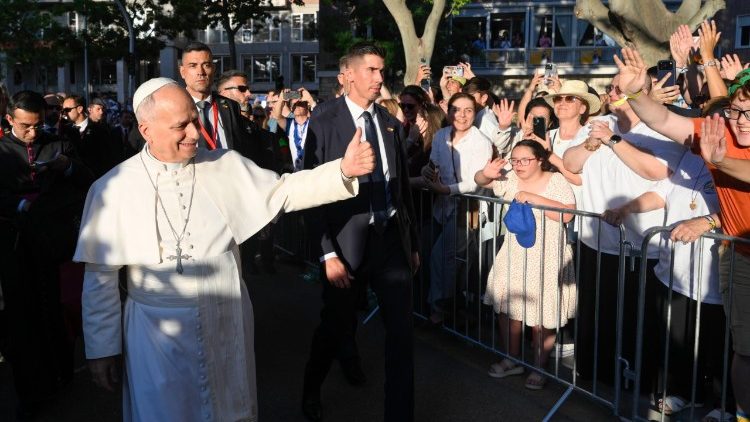 Il Papa tra i giovani