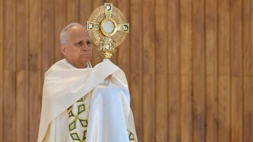 Leon XIV w Hiszpanii zachęca do powrotu do Boga w Eucharystii