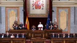 2026.06.08 Viaggio Apostolico in Spagna - Incontro con i membri del Parlamento spagnolo nel Palacio de las Cortes