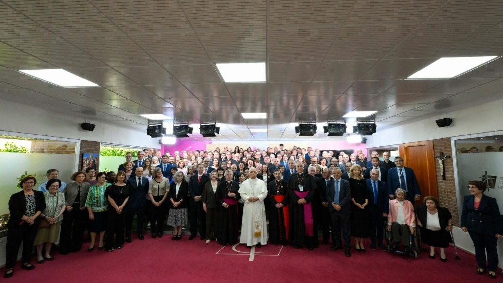  Papst Leo XIV. an diesem Montag bei einer Begegnung mit den Bischöfen Spaniens in Madrid