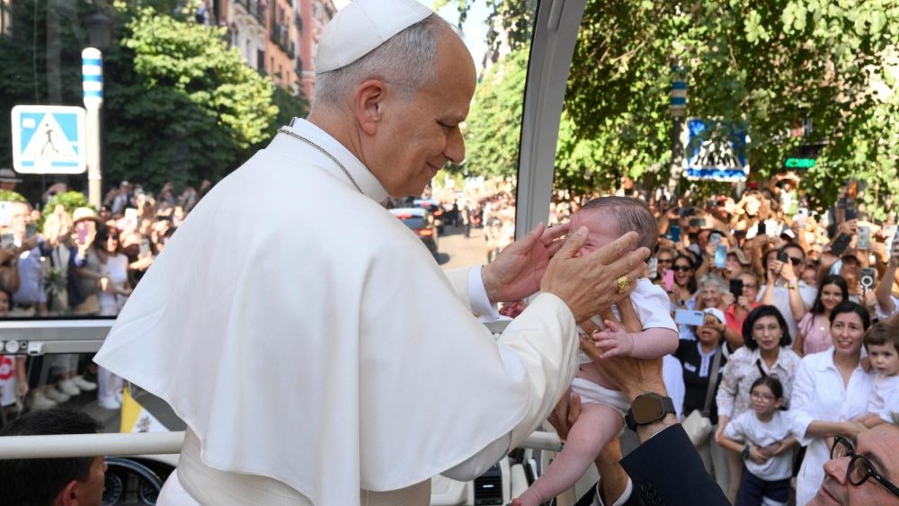 Pozdravy z papamobilu, 8. 6. 2026