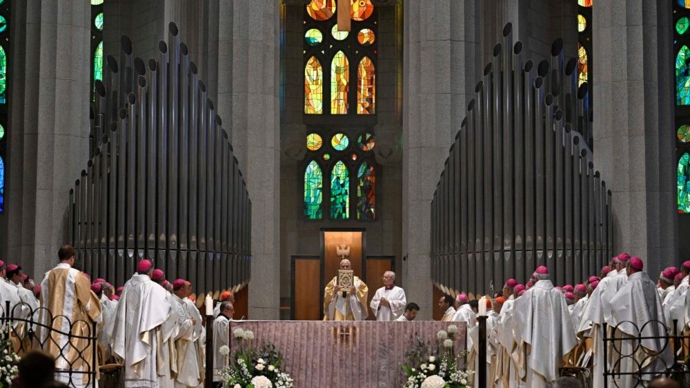 Mše svatá v bazlice Sagrada Familia, 10. 6. 2026