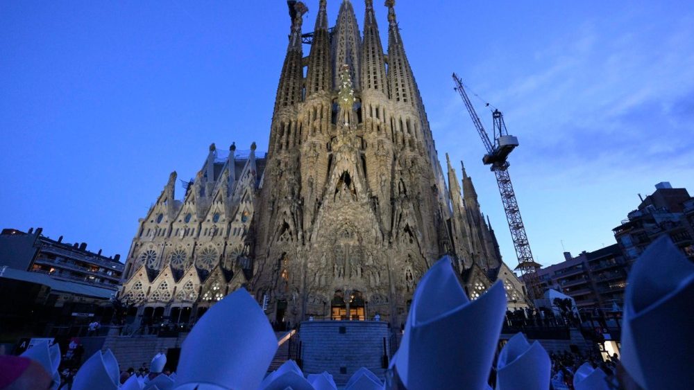 Posvěcení věže Ježíše Krista v bazilice Sagrada Familia v Barceloně, 10. 6. 2026