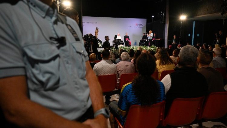 La visita del Papa nel centro penitenziale “Brians 1” di Barcellona