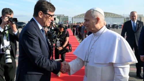 Візіт у Іспанію: Папа адправіўся на Канарскія астравы