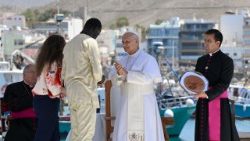 2026.06.11 Viaggio Apostolico in Spagna - Incontro con le realta' di accoglienza dei migranti