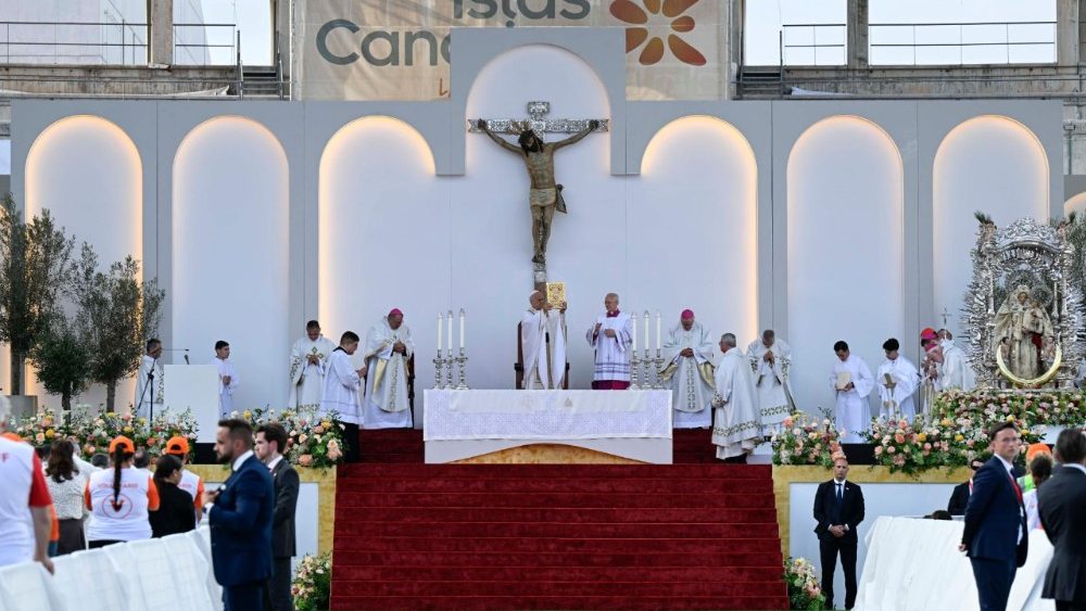 Mše svatá na stadionu Gran Canaria, 11. 6. 2026