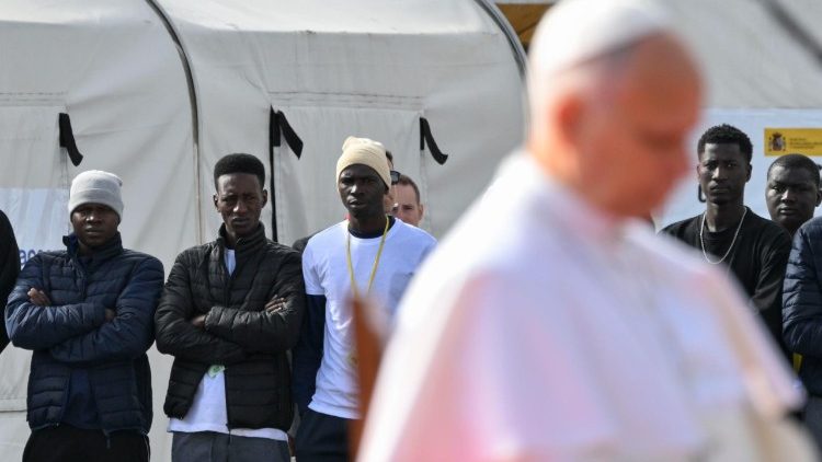 2026.06.12 Viaggio Apostolico in Spagna - Incontro con i migranti del Centro Las RaÃ­ces