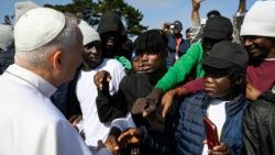2026.06.12 Viaggio Apostolico in Spagna - Incontro con i migranti del Centro Las RaÃ­ces