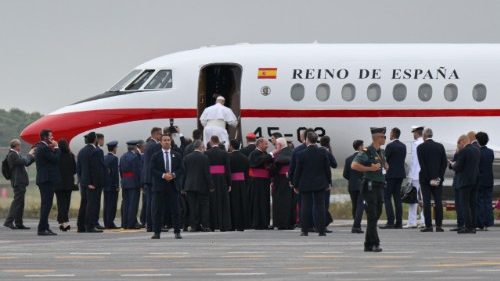 Safari ya Papa Leo XIV kurudi Roma na ndege ya Mfalme Philip wa Hispania