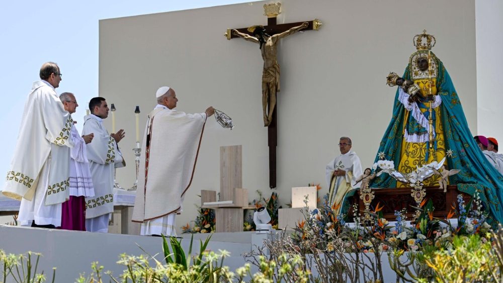 Mše svatá v přístavu Santa Cruz na Tenerife, 12. 6. 2026